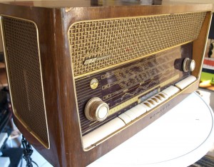 Grundig 4090