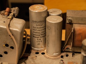 Grundig Zauberspiegel 348